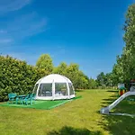 Comfortable Homes With A Summer Pool Feriehus *