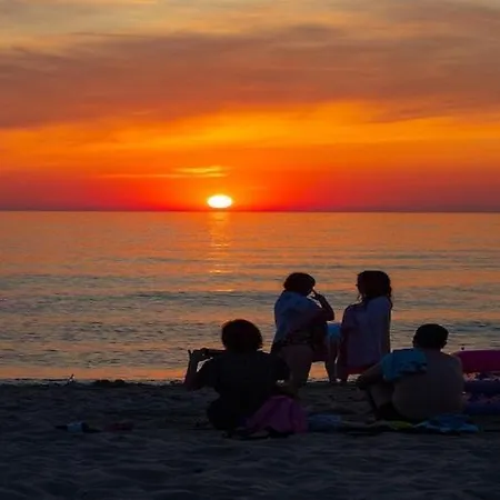別荘 Comfortable Homes With A Summer Pool *