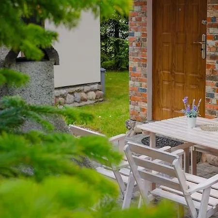 別荘 Comfortable Homes With A Summer Pool *