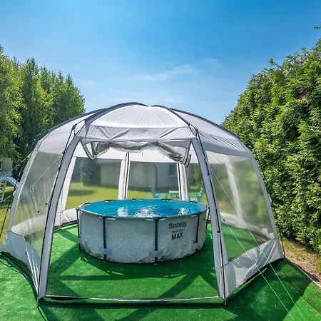 Comfortable Homes With A Summer Pool Casa de Férias *