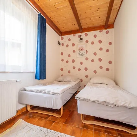 Holiday home Comfortable Homes With A Summer Pool