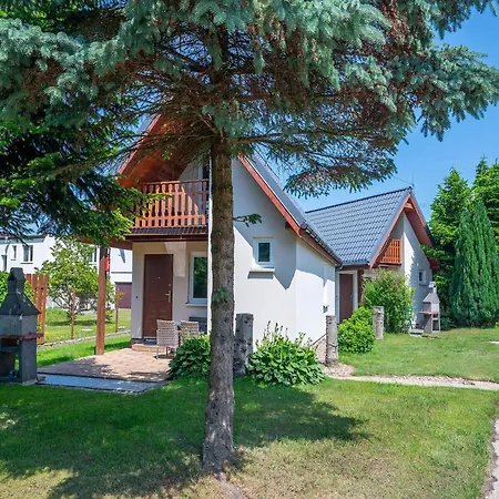 Hébergement de vacances Comfortable Homes With A Summer Pool Darłowo