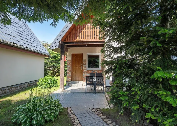 Comfortable Homes With A Summer Pool Holiday home Darlowo